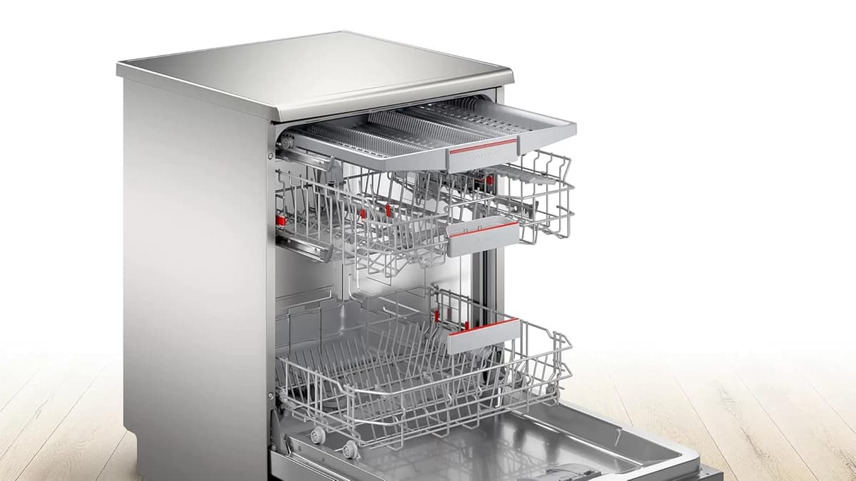 Bosch SMS6HVI00I 14 Place Free-Standing Dishwasher thumbnail 2